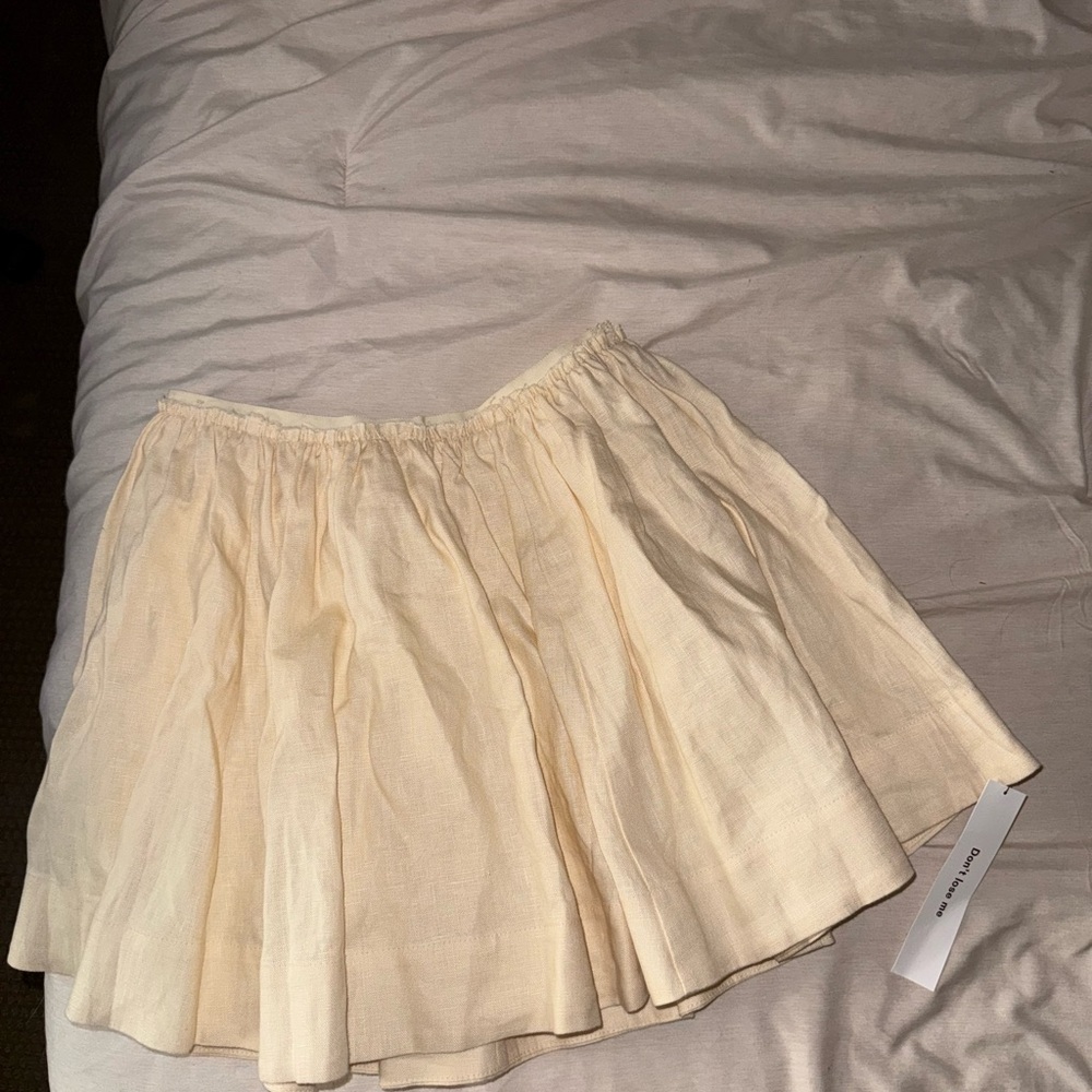 Evy Linen two piece set reformation size 0 - Picture 4 of 4